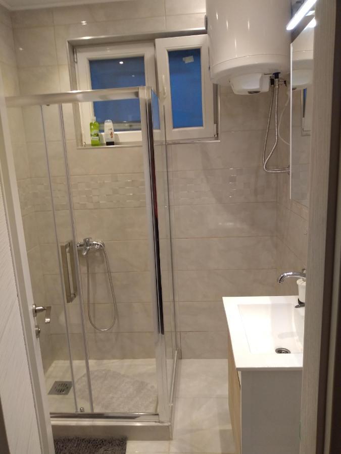 Castel Bianco Apartment เบลเกรด ภายนอก รูปภาพ